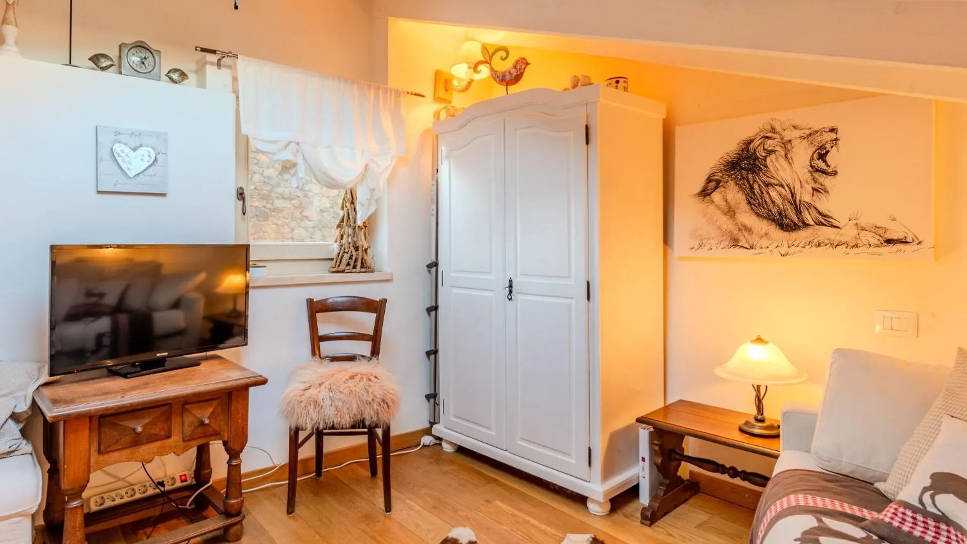 Holiday Home Casetta Rosa By Interhome San Siro  0*, San Siro (Lombardy) Italien
